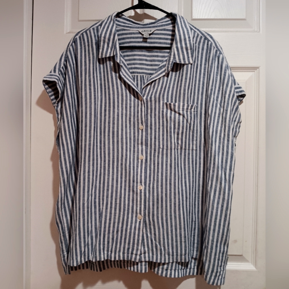 Orvis Blue and White Casual Button Down Shirt XXL